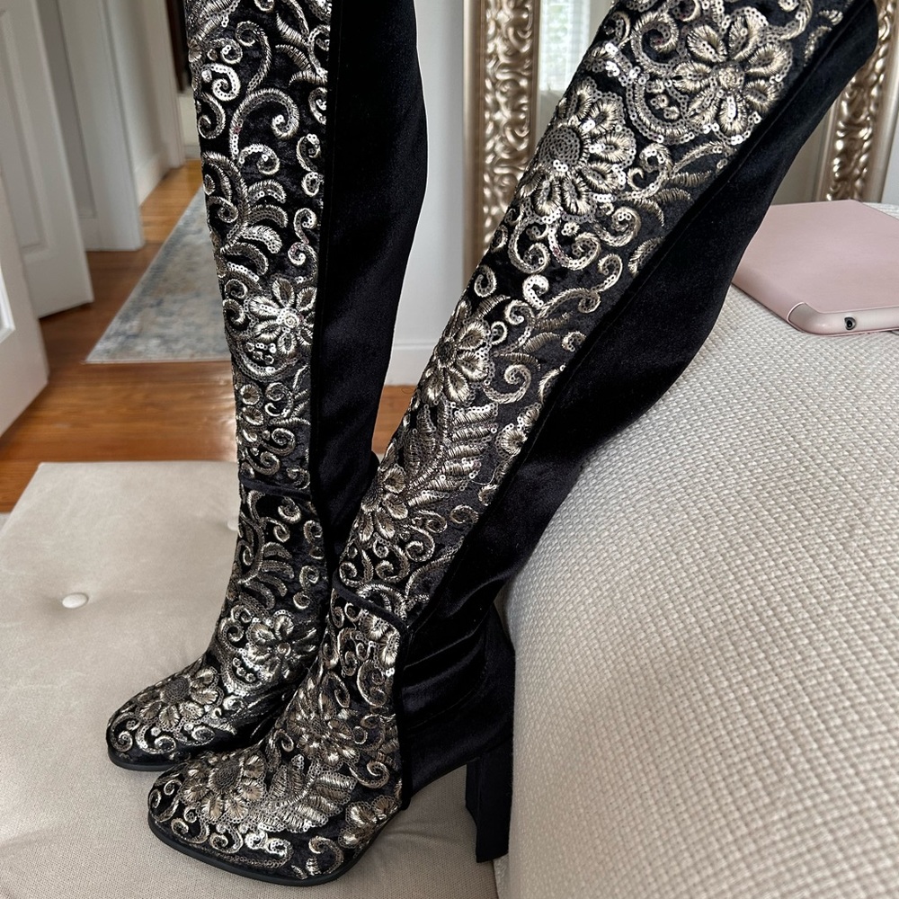 Nwot Stuart Weitzman Black And Gold Alljil Sequin… - image 5